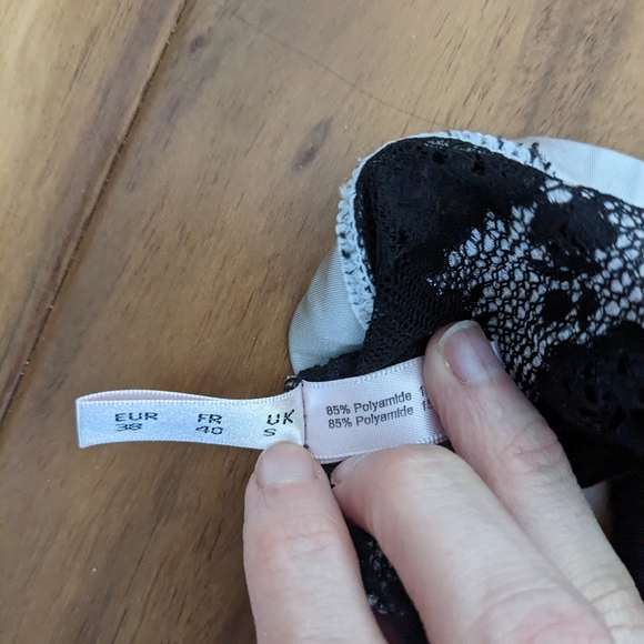 Stunning like-new Charade bra and panties - Picture 6 of 8